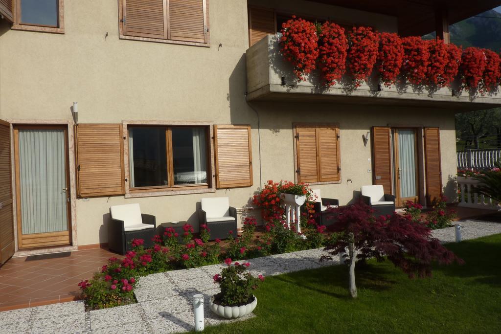 Villa Fiori Malcesine Exterior photo